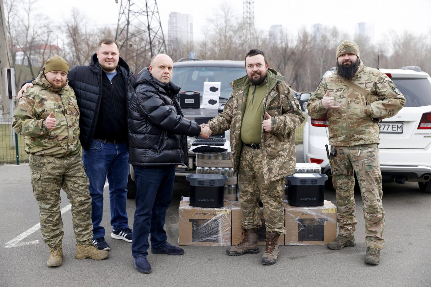 Передача зарядних станцій та зв’язку
